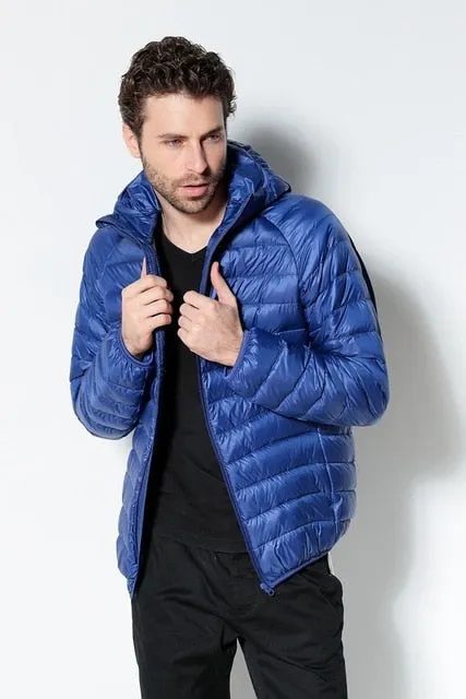 2018 New Men White Duck Down Jacket Portable Hooded Down Coat Ultralight Men Winter Coat Warm Thermal Down Parkas Plus Size