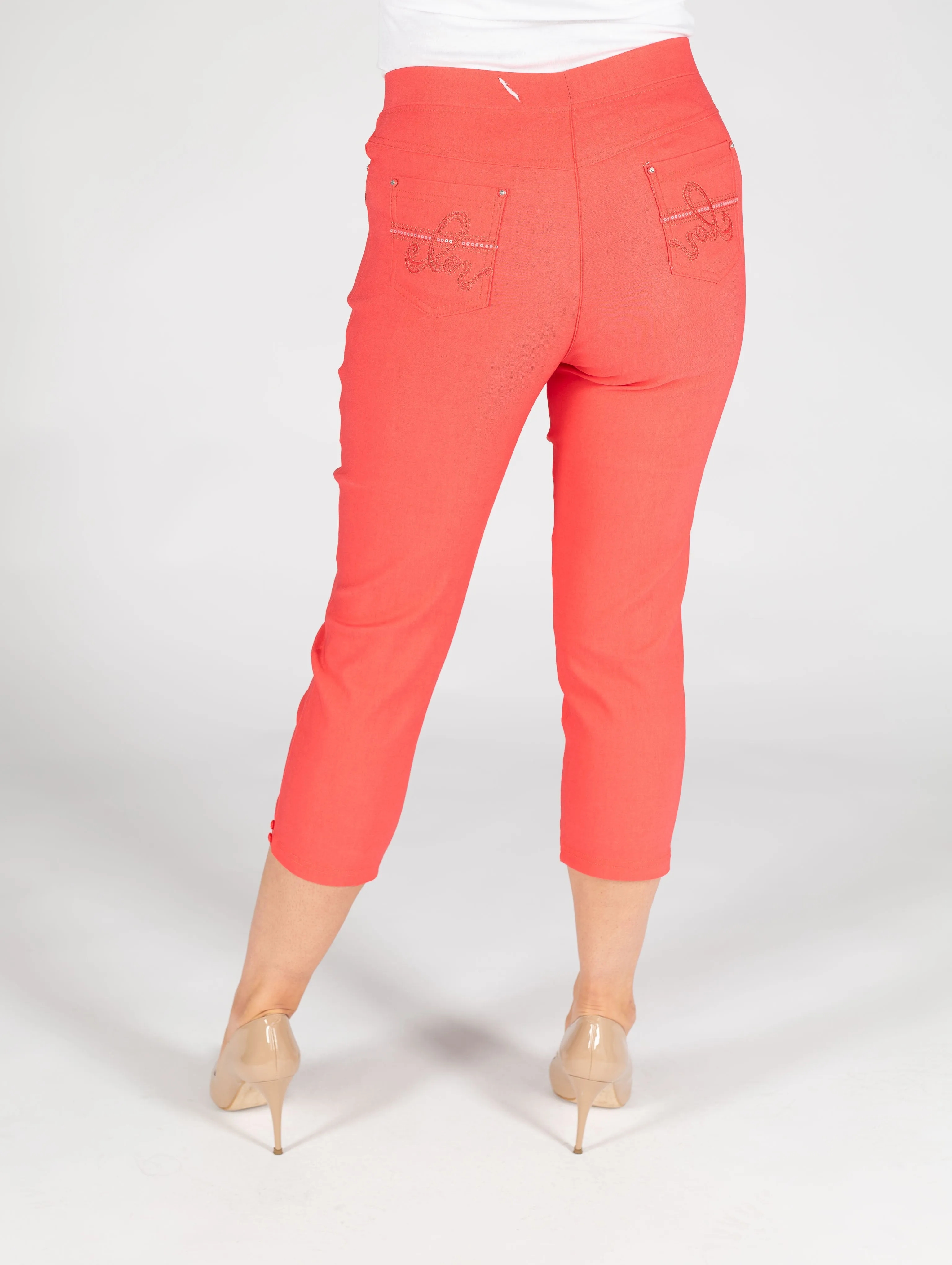 22" inch cropped trousers