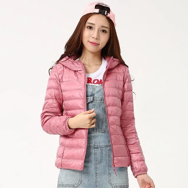 Autumn Winter Down Jackets For Women Brand Designer Hooded Coat Ultra Light Duck Down Jacket Womens Hoodes Warm Winter Coats