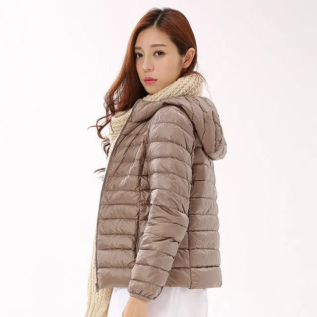 Autumn Winter Down Jackets For Women Brand Designer Hooded Coat Ultra Light Duck Down Jacket Womens Hoodes Warm Winter Coats