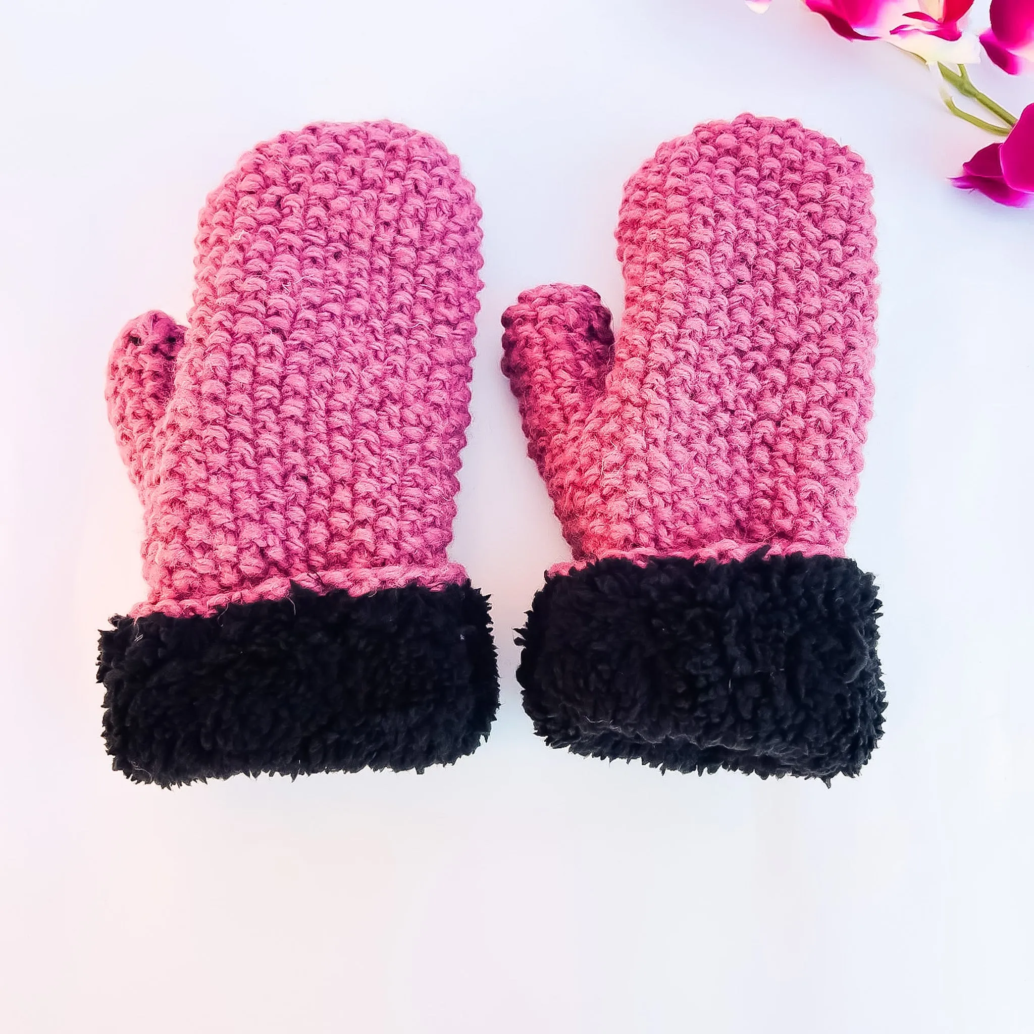 Cable Knit Solid Color Winter Mittens