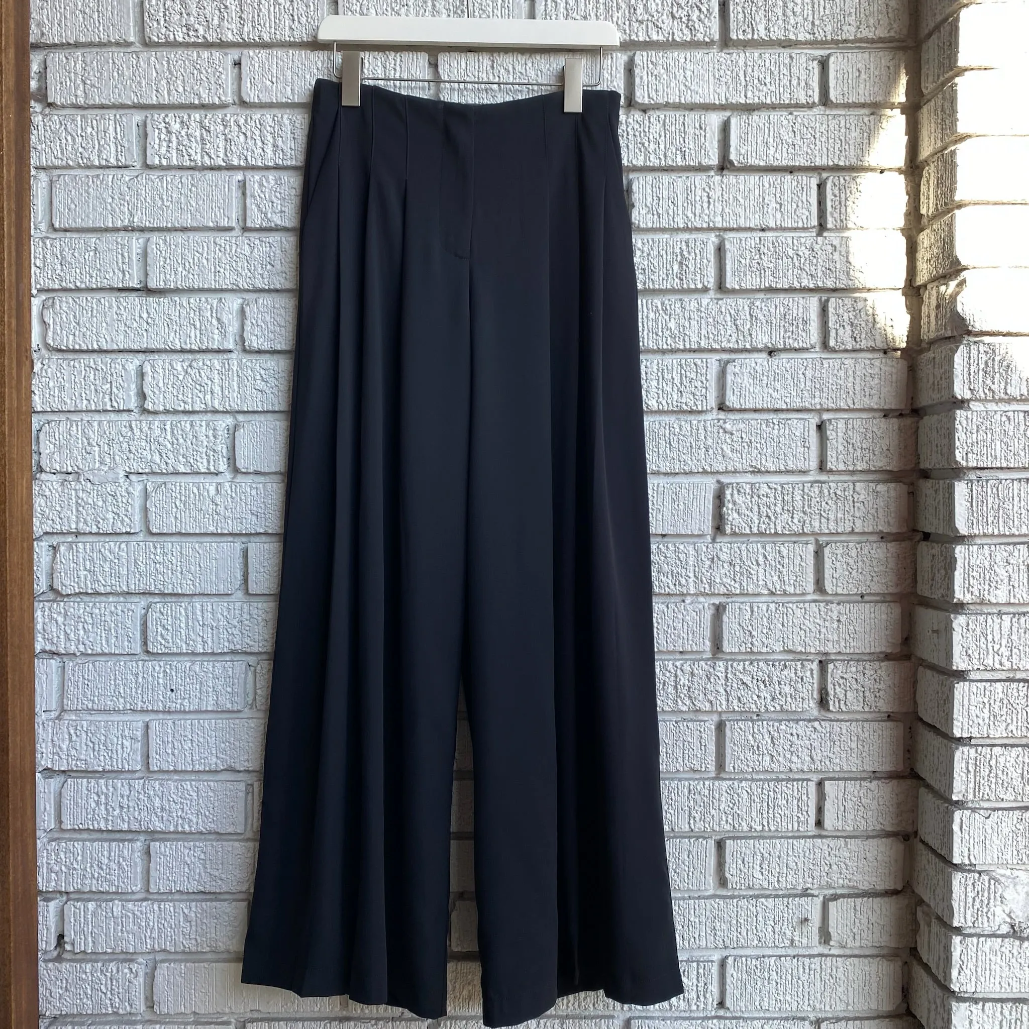 CEDAR Pleat Trousers