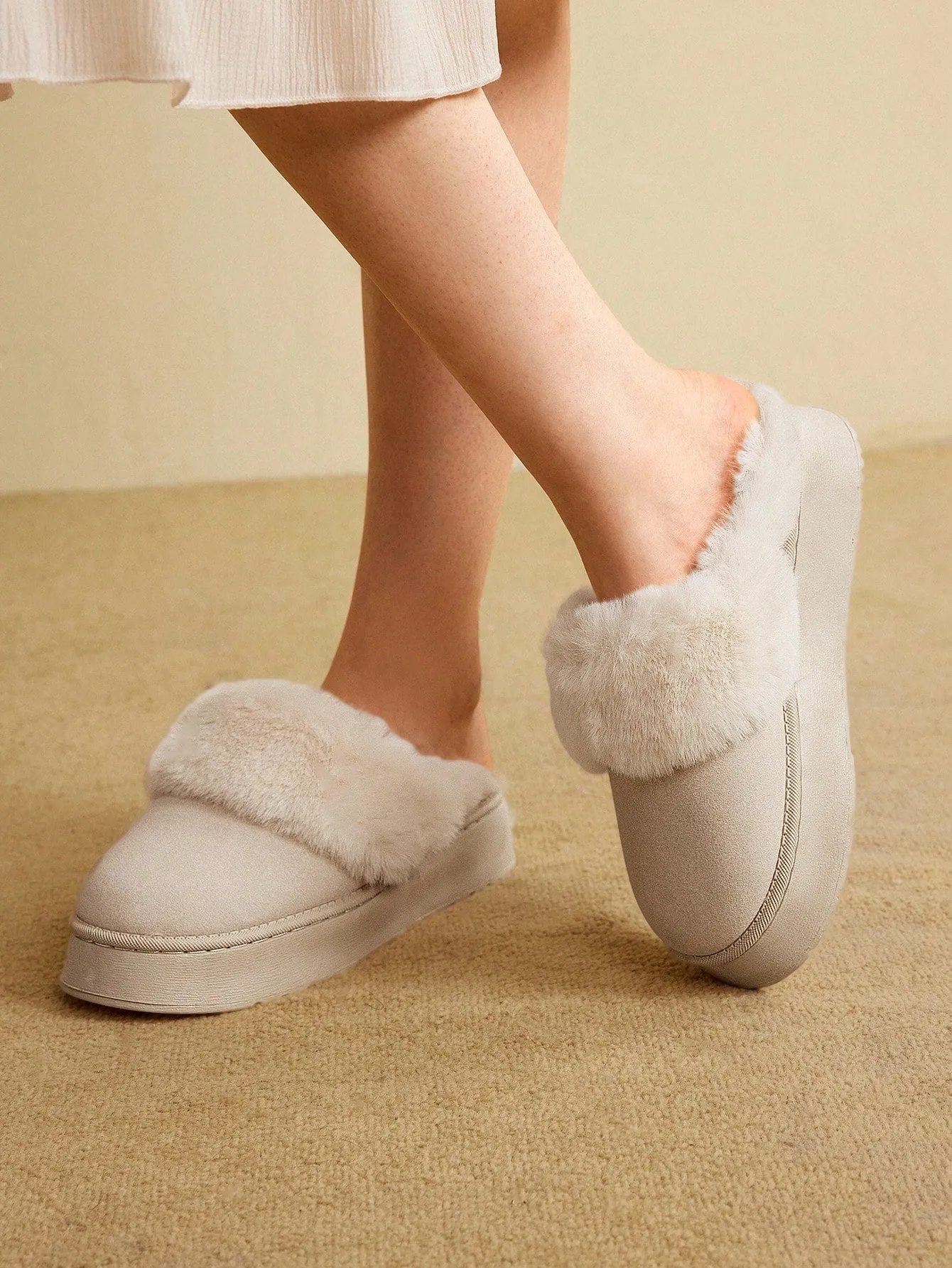 CUCCOO EASI Thick-Soled Warm And Fashionable Fluffy Slippers School Supplies Back To School