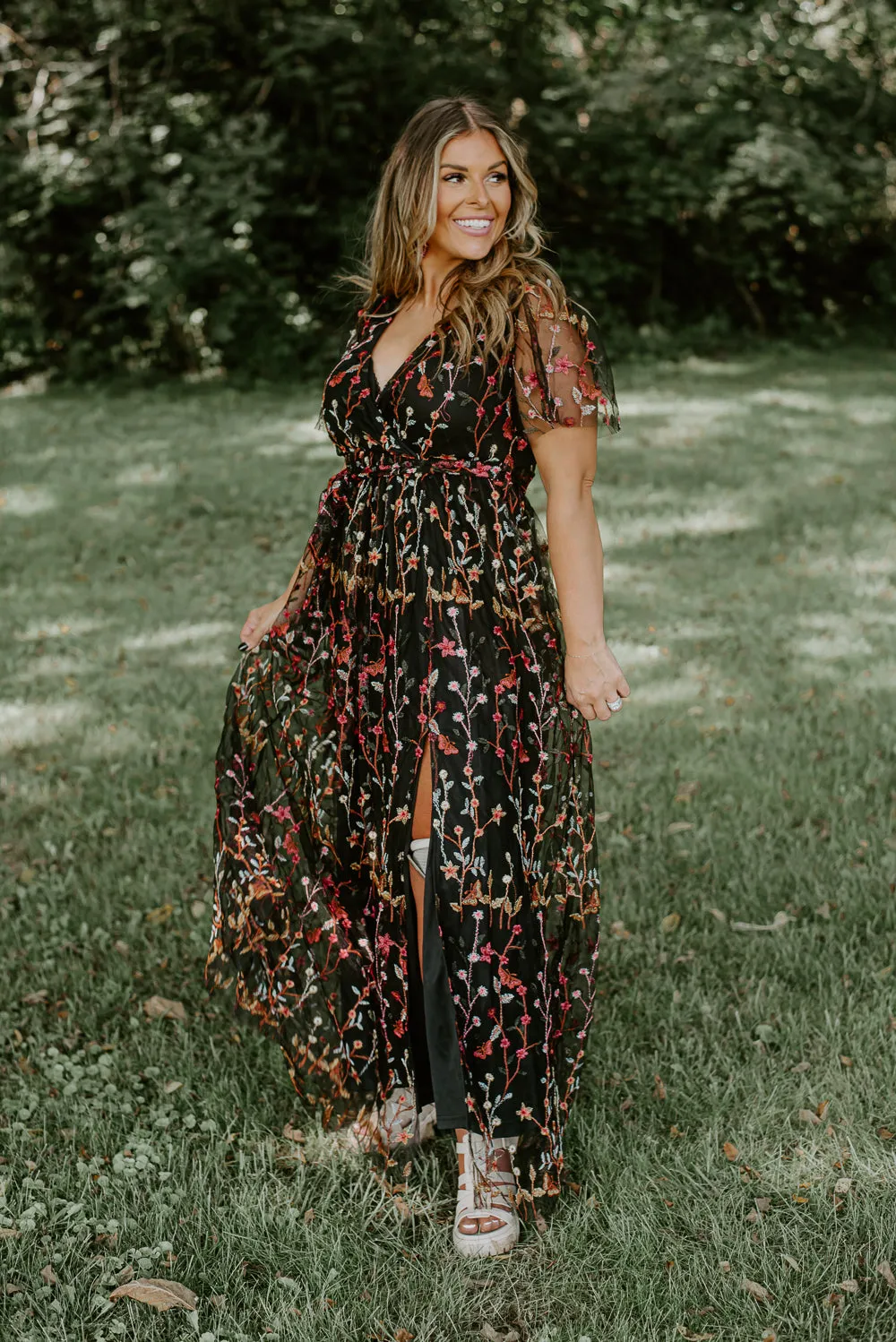 ECB Exclusive: Dreamy Floral Maxi Dress, Black