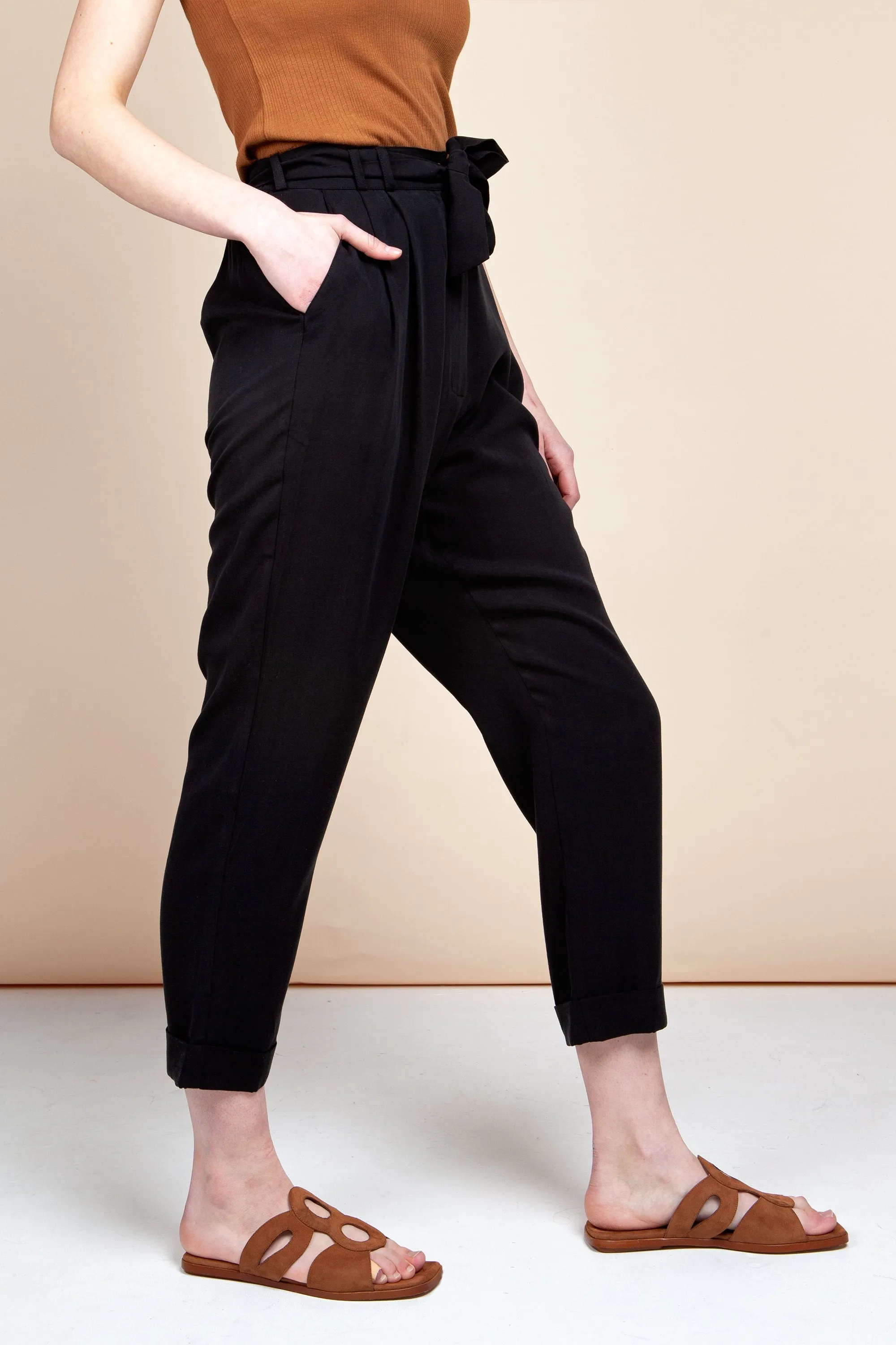 high waist trousers black