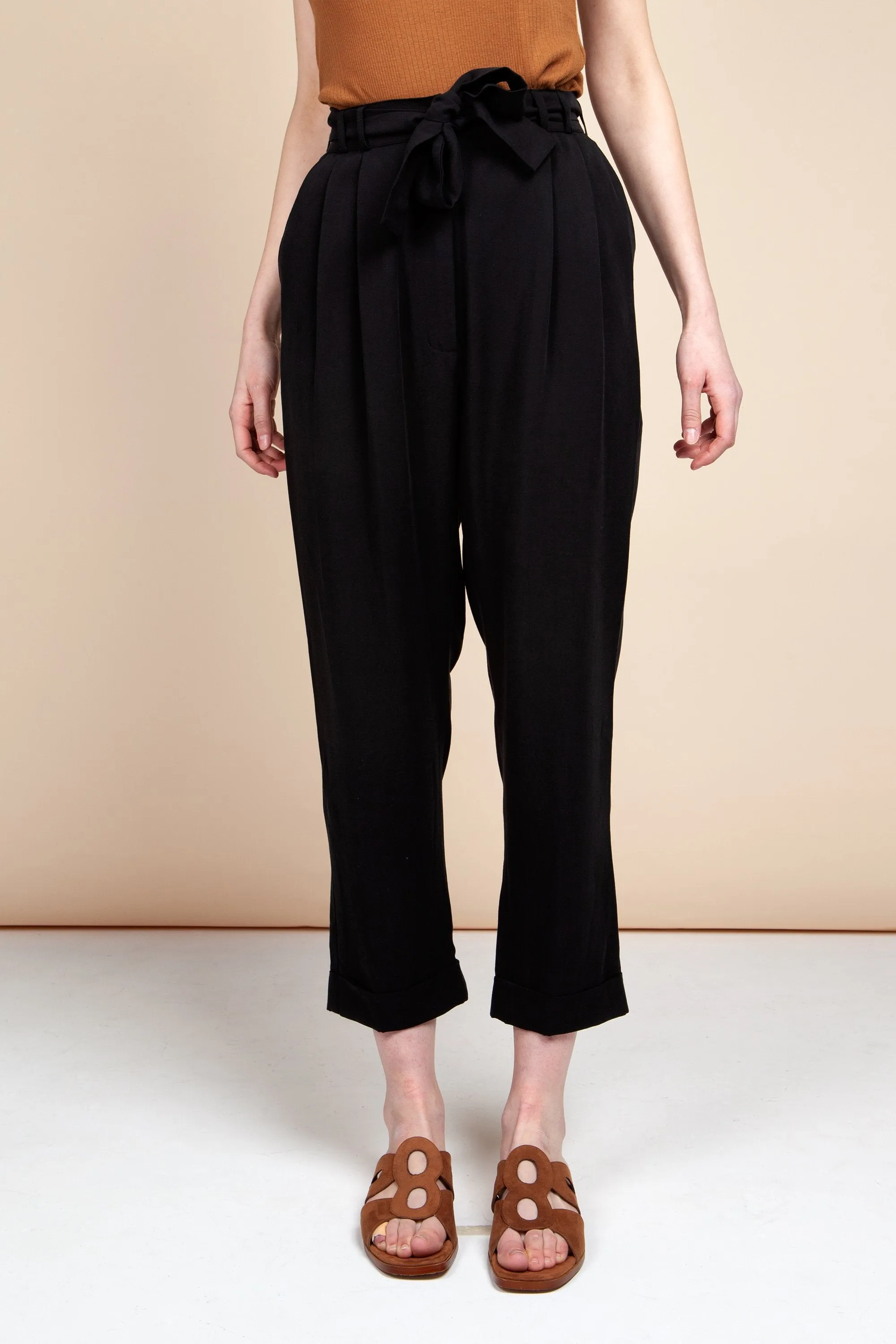 high waist trousers black