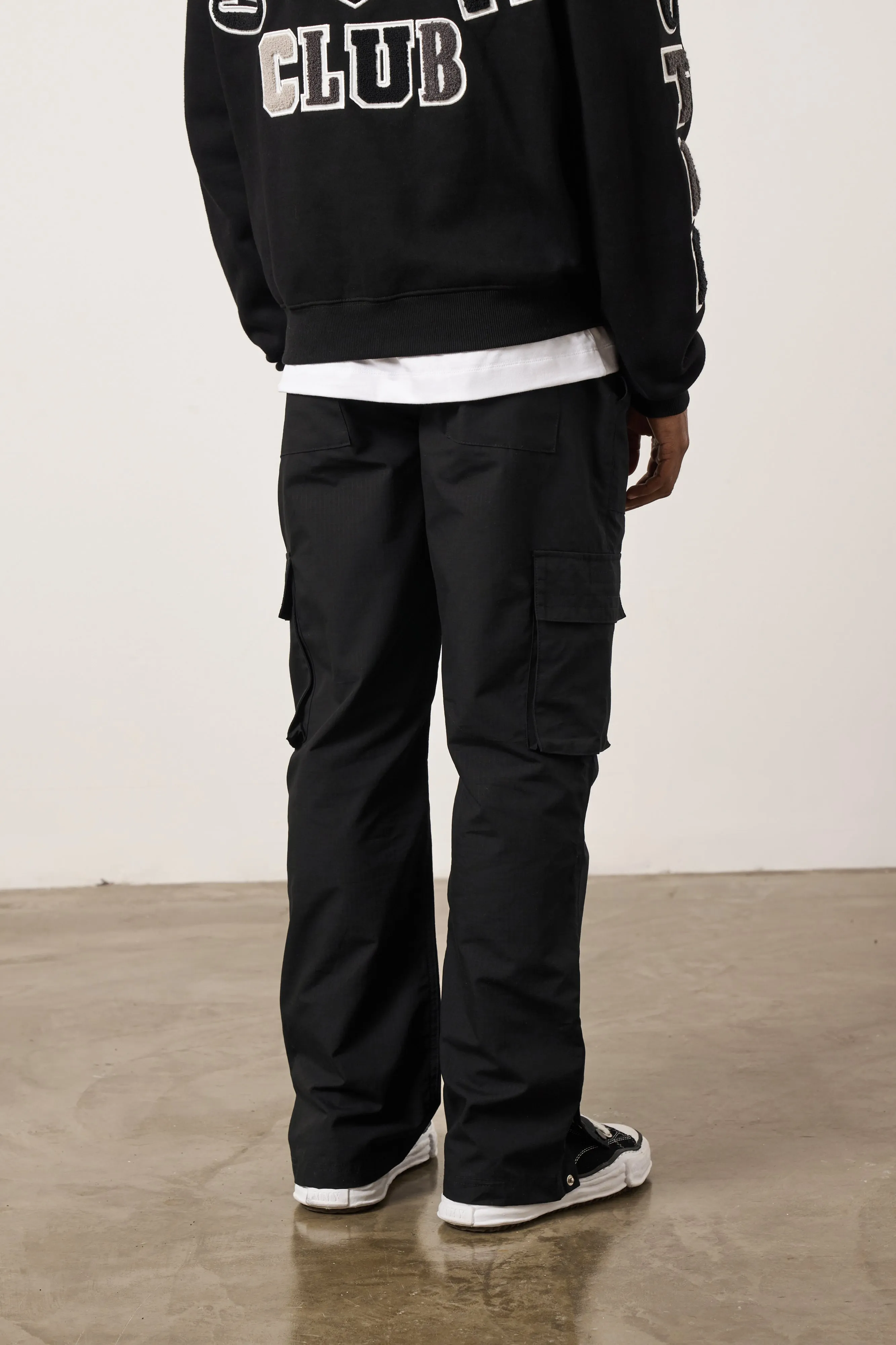 RIPSTOP RELAXED CARGO TROUSERS - BLACK