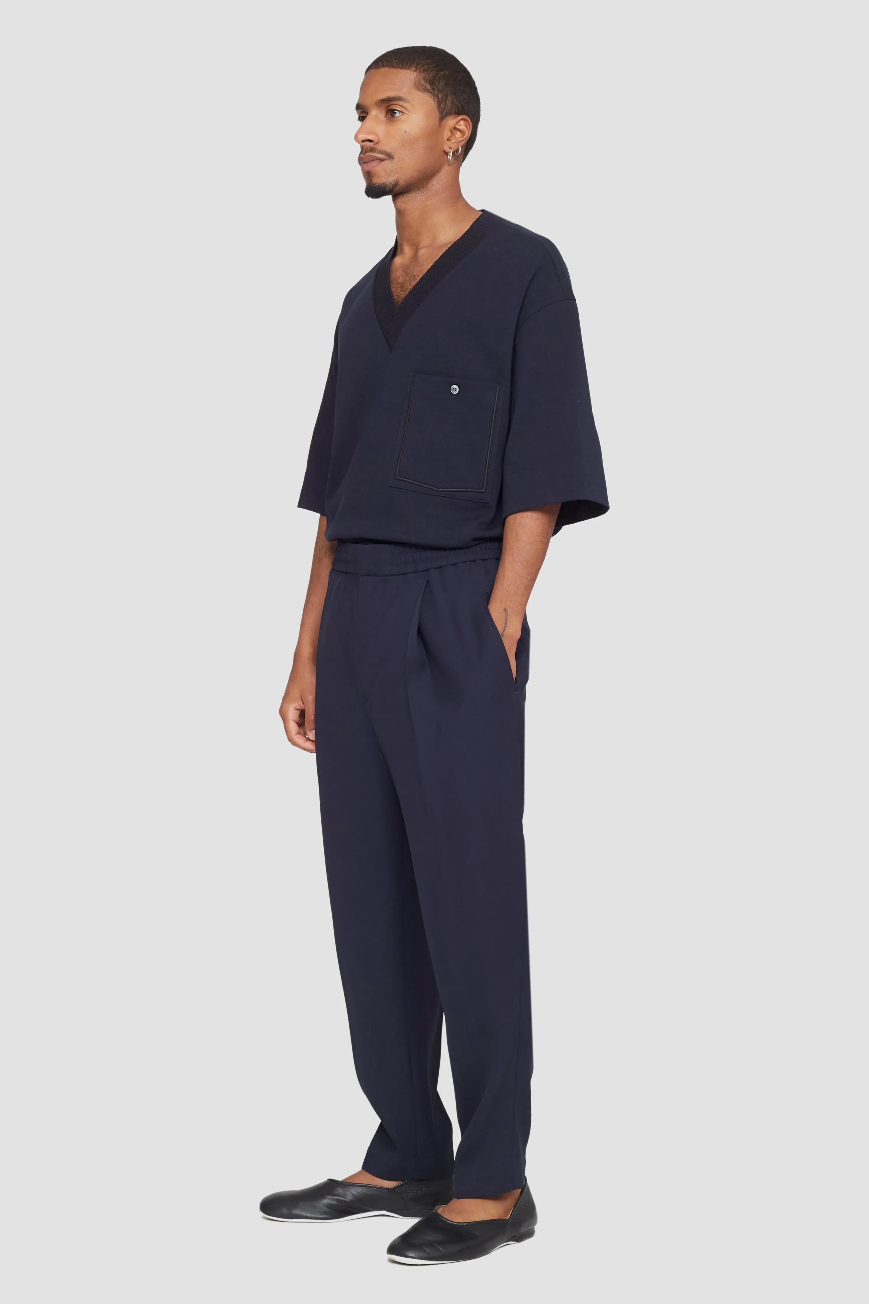 Single Pleat Tapered Trousers