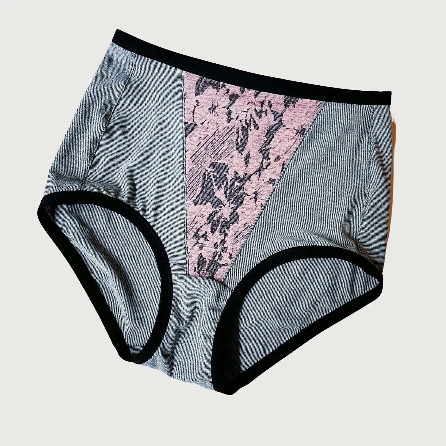 Women's french brief underwear with lace